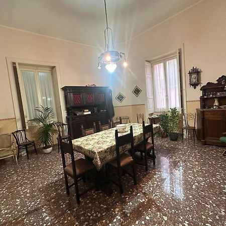 Апартаменты Da Zia Sisina - Dimora Storica Barile Экстерьер фото